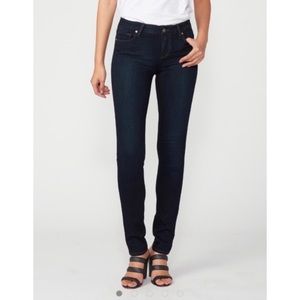 PAIGE Skyline Jeans